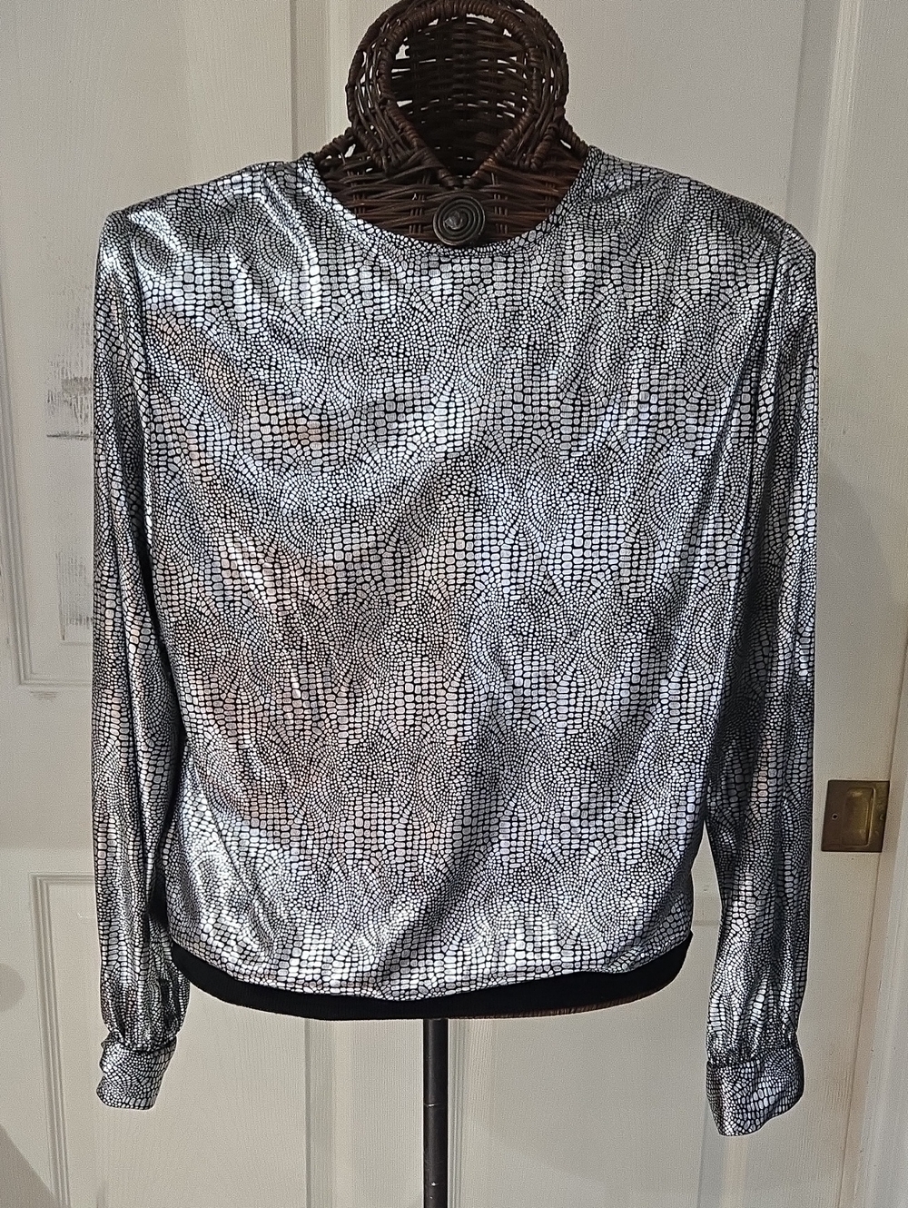lauren lee Silver Metallic Patterned Top